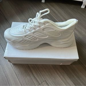 White Chunky Sneaker Tennis Shoes
